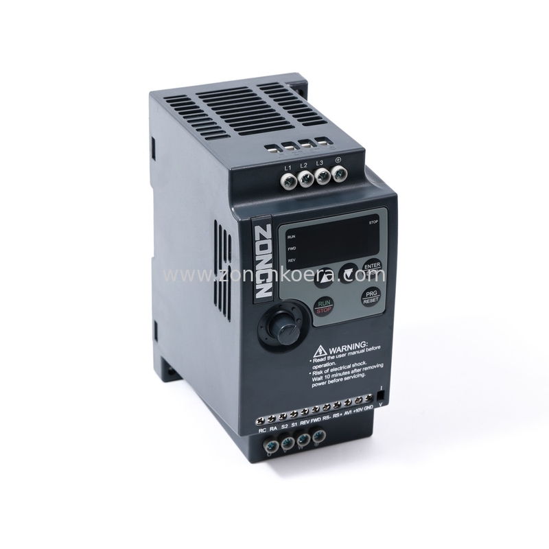 Small Size Inverter 220v Single Phase 3 Phase Output 0.75kw 1.5kw VFD Frequency Converter